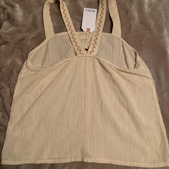 Roxy Tank NWT - Picture 3 of 3